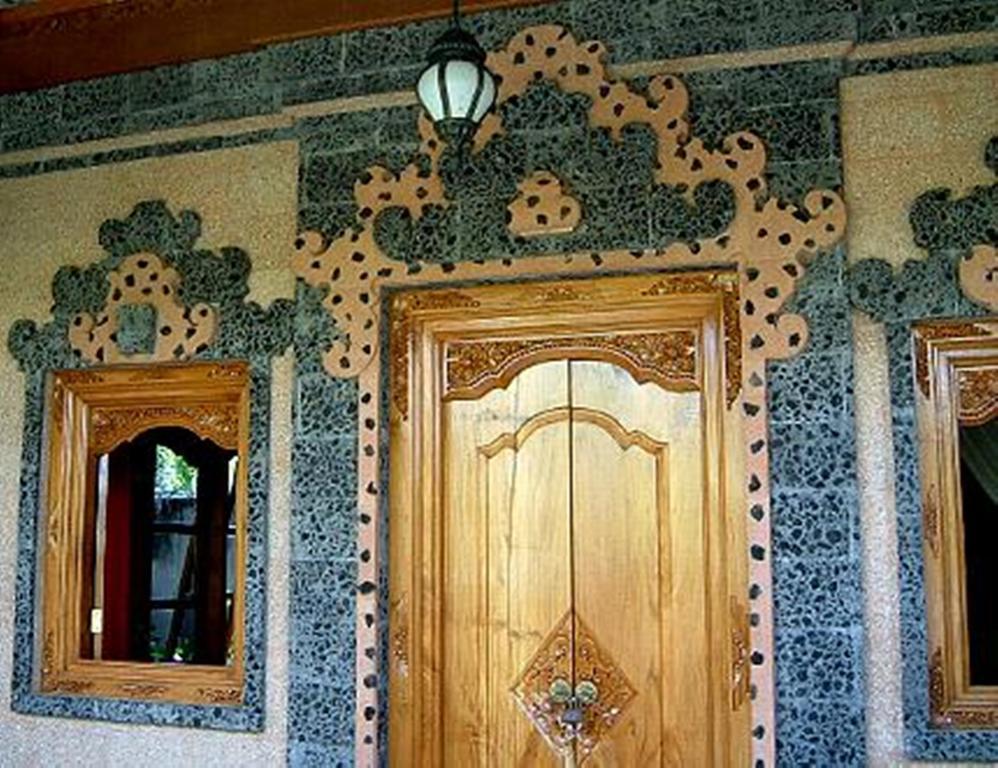 Sawah Lovina Hotel Екстериор снимка