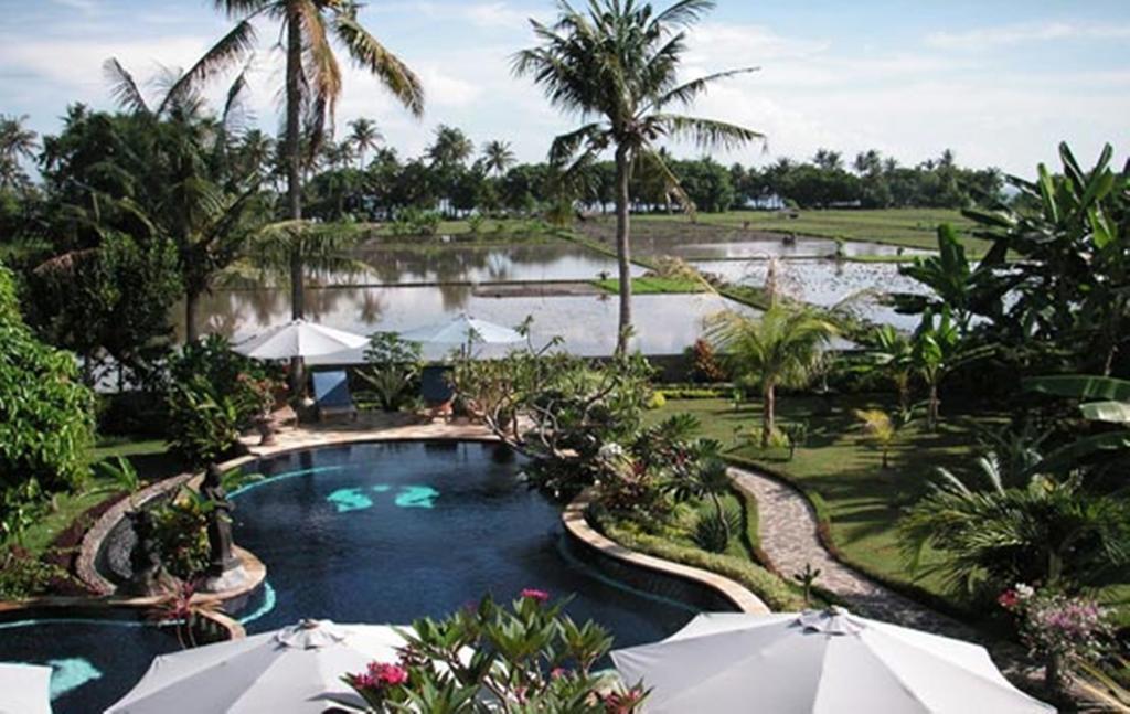 Sawah Lovina Hotel Екстериор снимка
